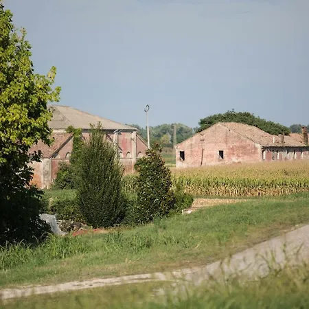 Articiocco Han/Misafirhane Cavanella Po